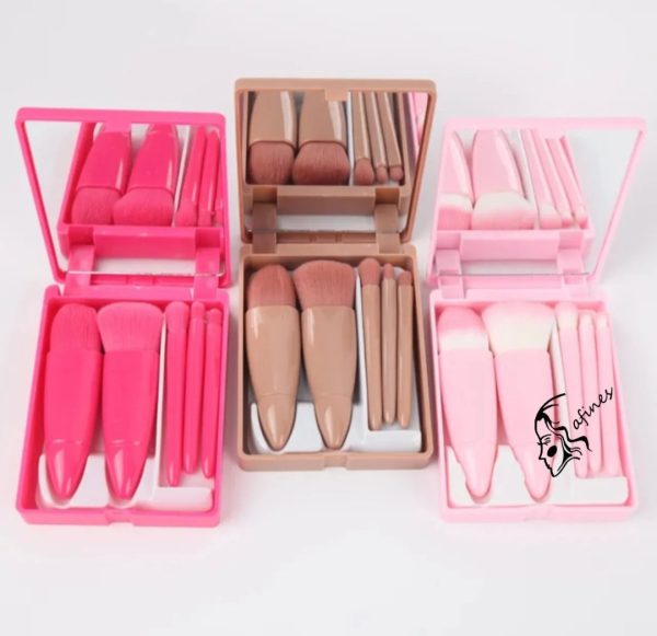 SET DE BROCHAS(5PCS) C/ESPEJO
AF50356 - Imagen 3